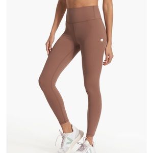 Vuori Almond Leggings XS all the feels